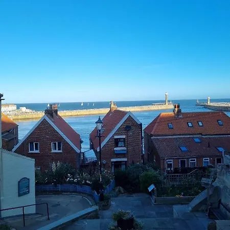 Endeavour - A Wonderful Whitby