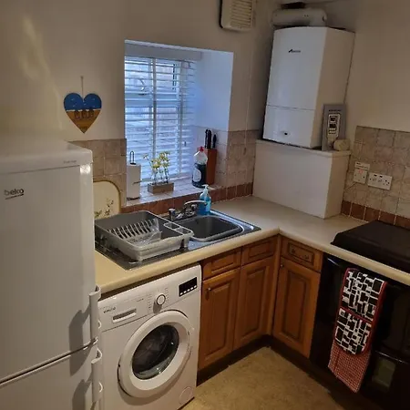 Endeavour - A Wonderful Tatil Evi