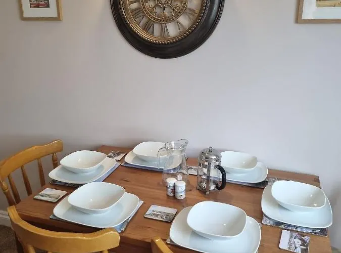 Endeavour - A Wonderful Дом отдыха Уитби