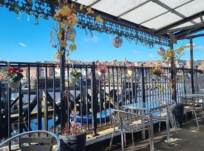 Endeavour - A Wonderful